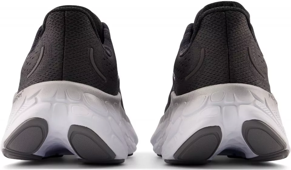 Hardloopschoen New Balance Fresh Foam X More v4