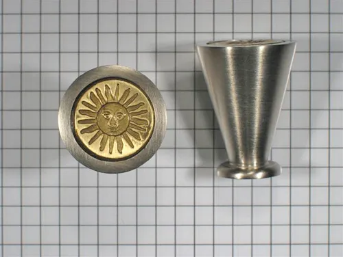 Knop zon, messing mat vernikkeld, 25 x 33 mm