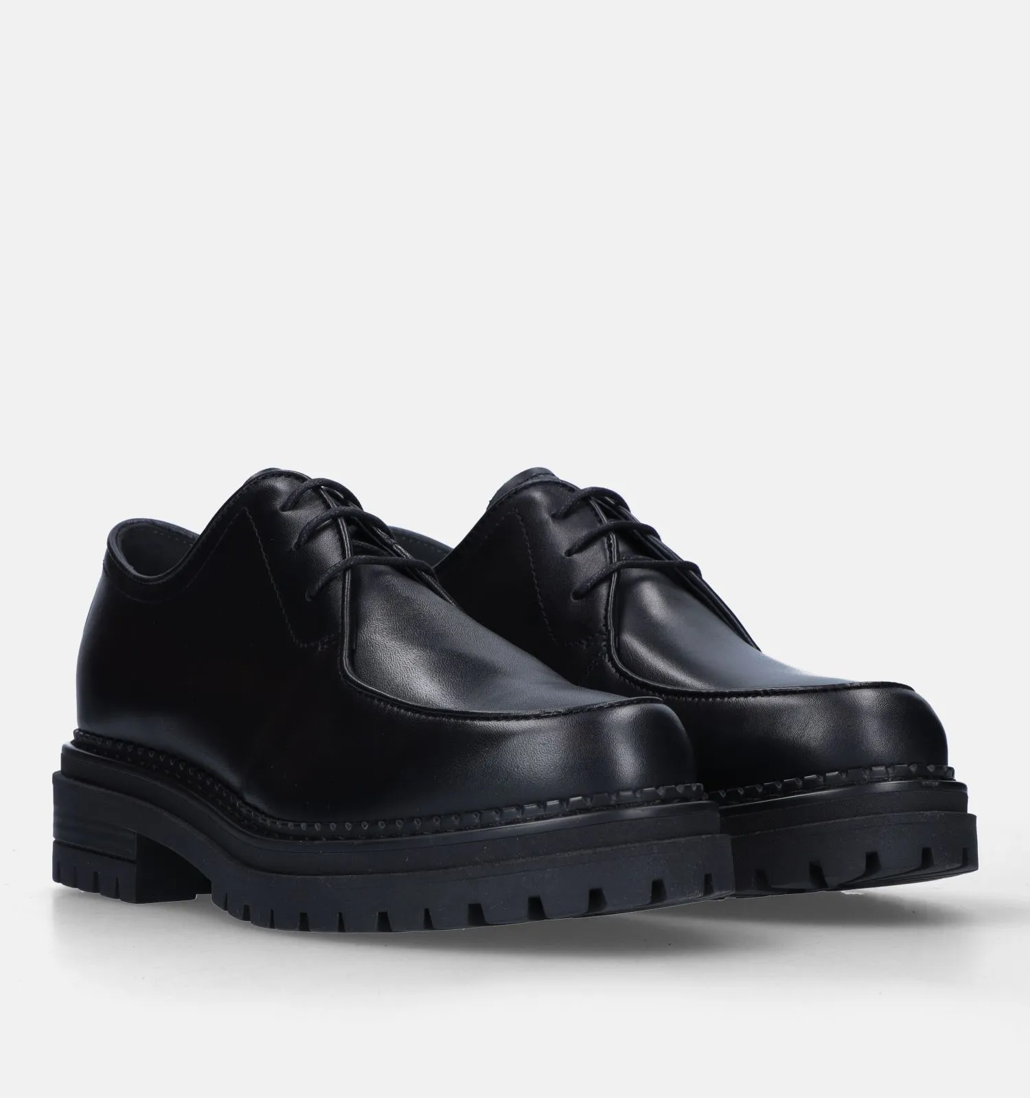 NeroGiardini Veterschoenen zwart